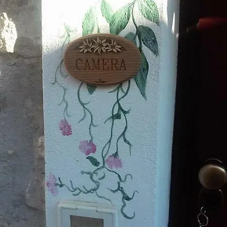 Nocleg ze śniadaniem Antico Castello 3*